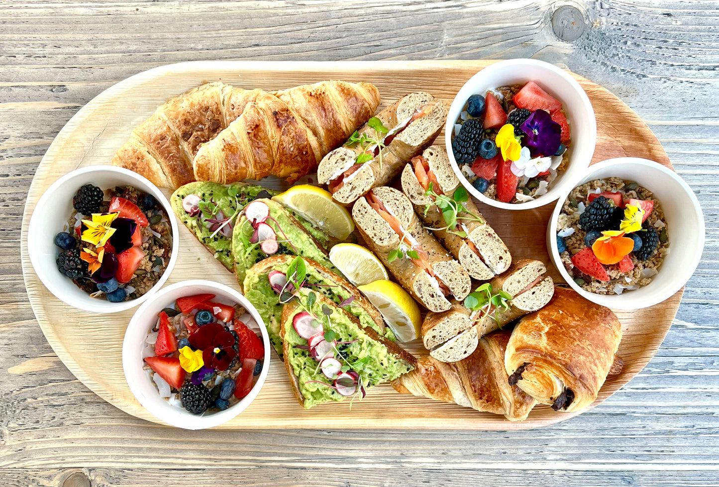 MIXED BREAKFAST / BRUNCH PLATTERS
